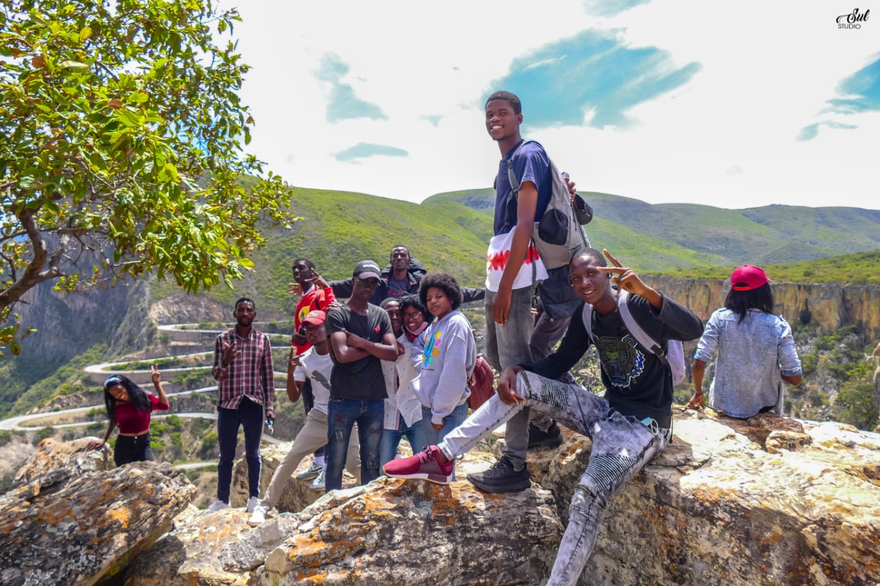 Foto 3 da excursão Visita ao Miradouro da Serra da Leba